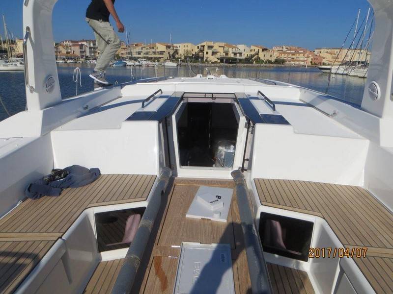 Préparation et équipement de bateaux neufs Voilerie Service à Gruissan
