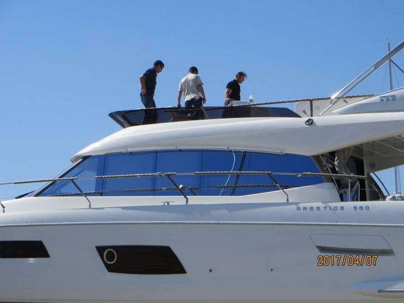 Préparation et équipement de bateaux neufs Voilerie Service à Gruissan