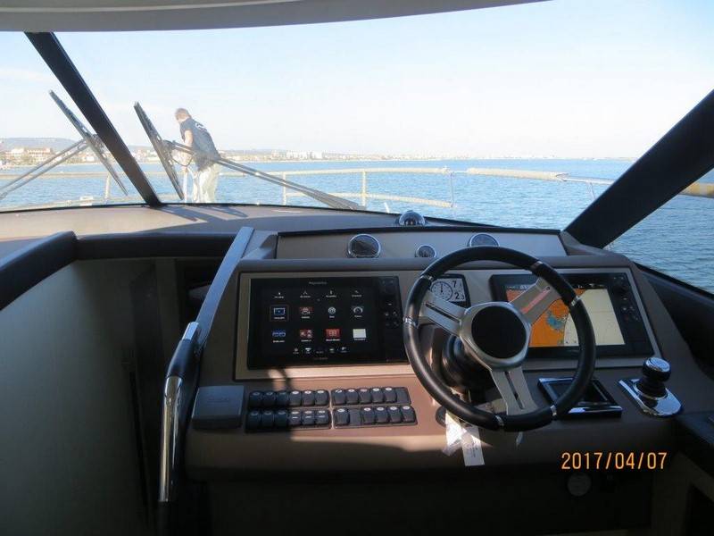Préparation et équipement de bateaux neufs Voilerie Service à Gruissan
