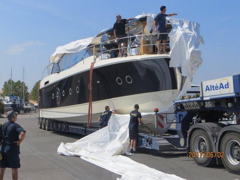 Préparation et équipement de bateaux neufs Voilerie Service à Gruissan