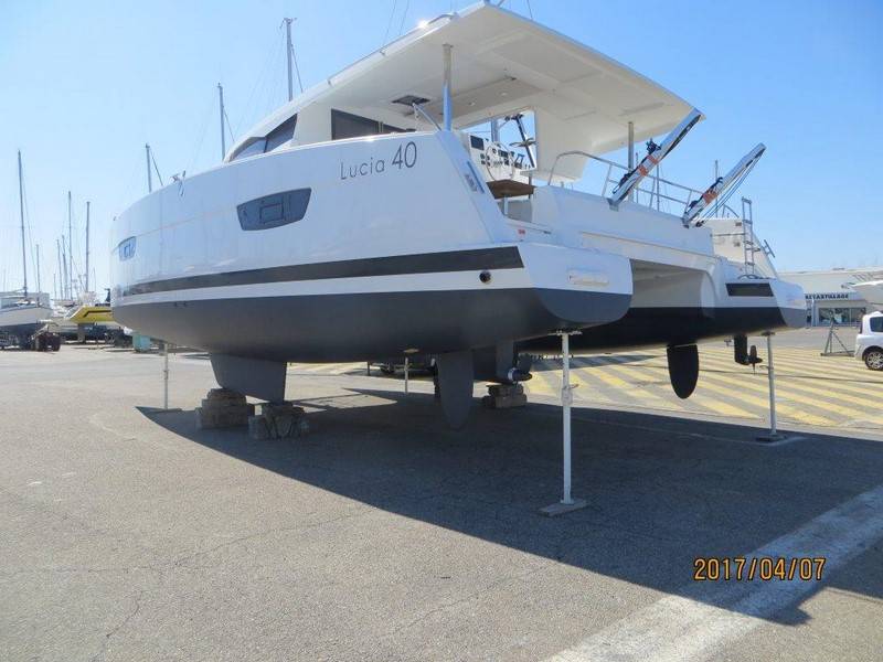 reception-bachage-bateau-Gruissan