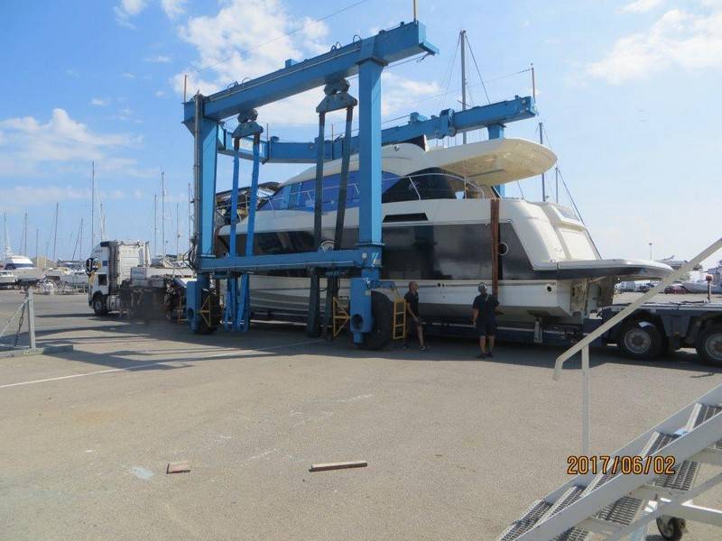 reception-bachage-yacht-Gruissan