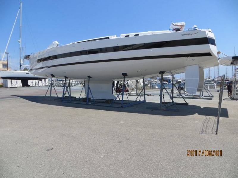 reception-bachage-bateau-Gruissan